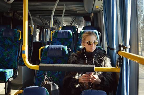 Видеокамеры в столичных автобусах будут фиксировать признаки усталости у водителей