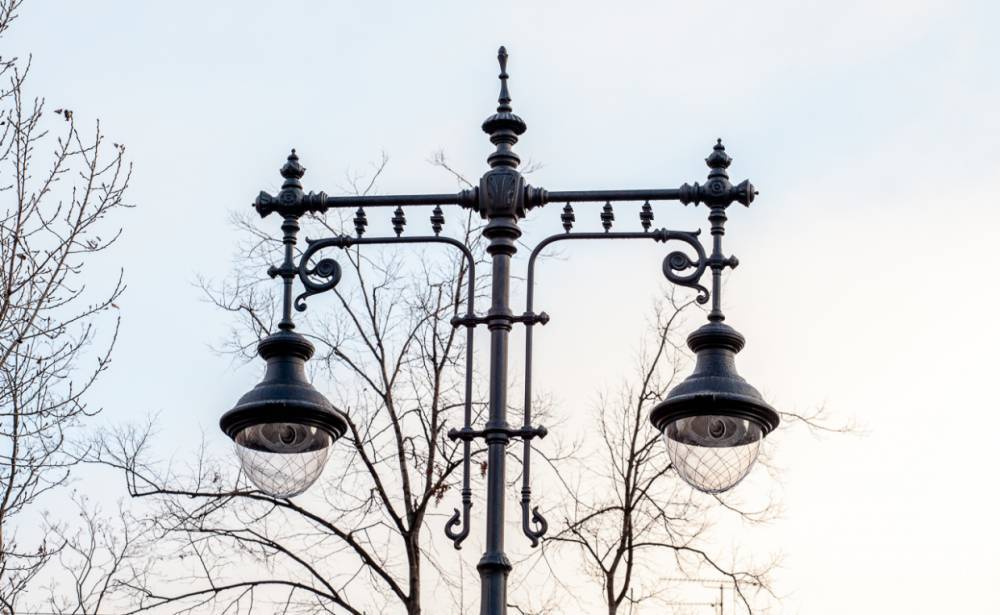 В квартале 9 Московского района появилось 353 новых энергосберегающих светильника