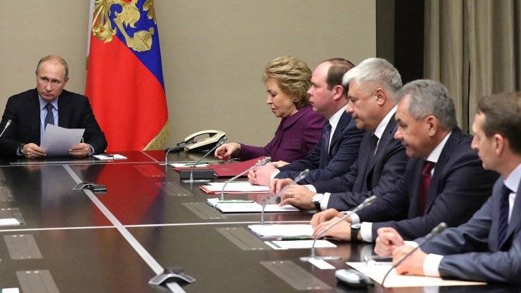 Песков сообщил, что Путин во вторник проведет совещание с постоянными членами СБ