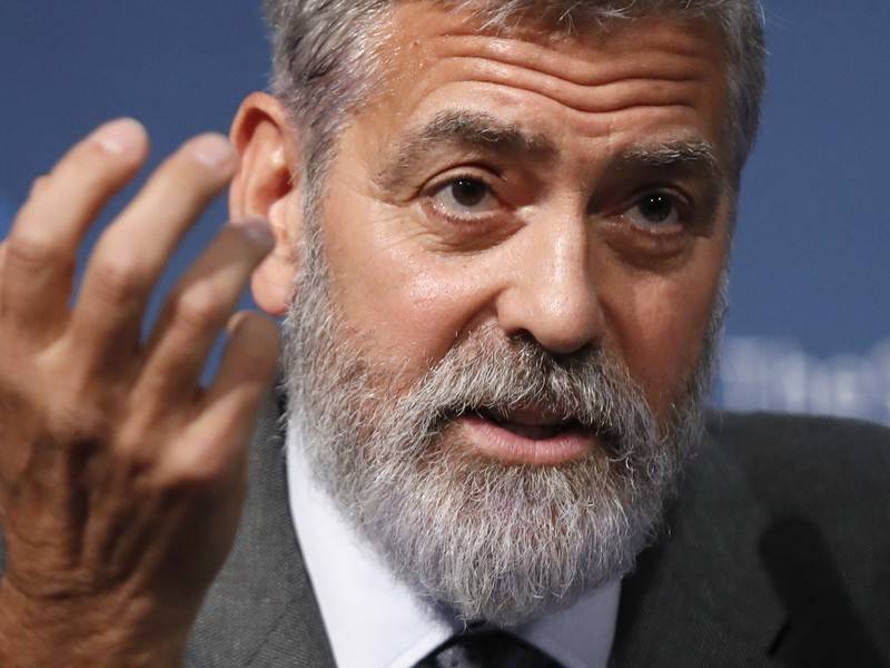 Джордж Клуни шокировал финский бизнес бородой