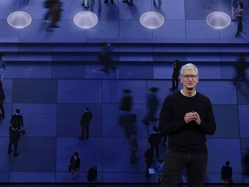 Тим Кук вступился за решение Apple об удалении гонконгского приложения