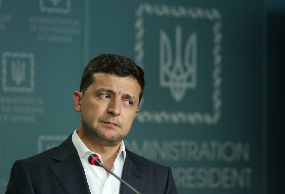 Зеленский выступает против автономии Донбасса