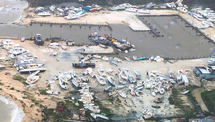 На Багамах более 1 тысячи человек числятся пропавшими без вести из-за урагана "Дориан"
