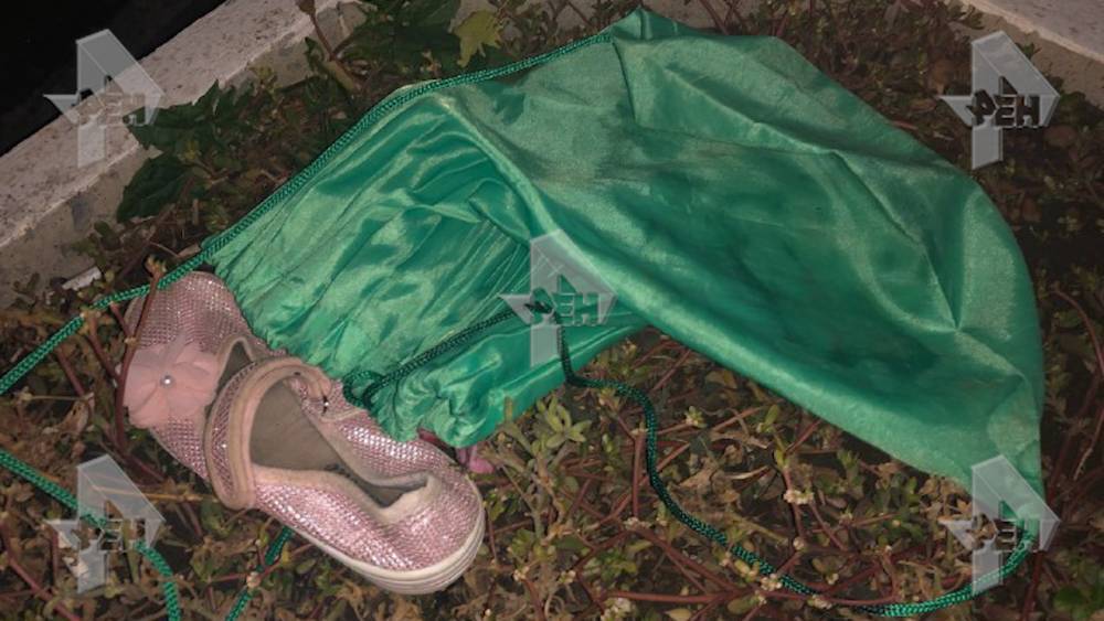 Детские вещи нашли среди мусора во время поисков школьницы в Саратове