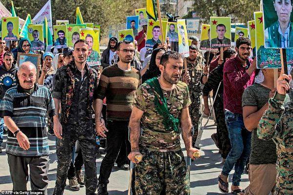 Курды Сирии объявили «всеобщую мобилизацию» в ожидании турецкого вторжения