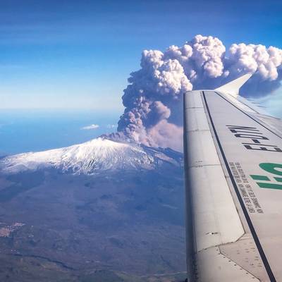 Специалисты зафиксировали активность вулкана Этна