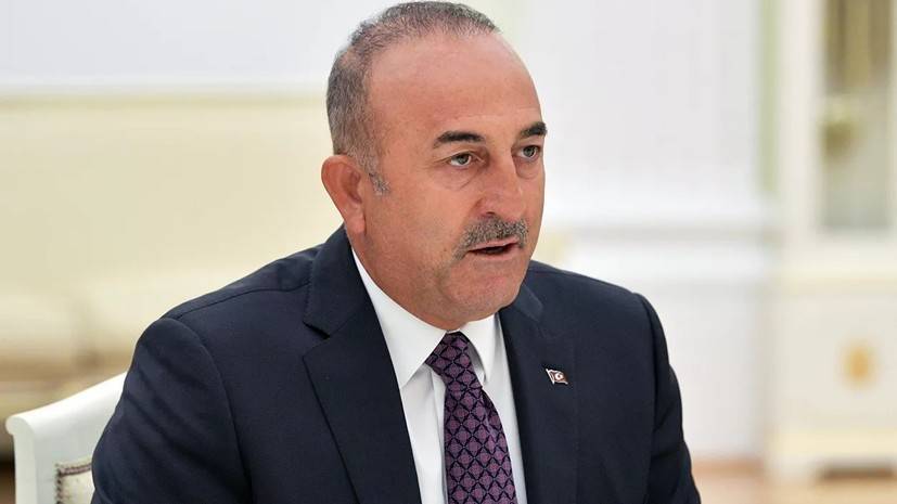 Чавушоглу: Турция проинформировала генсека НАТО о ходе операции в САР