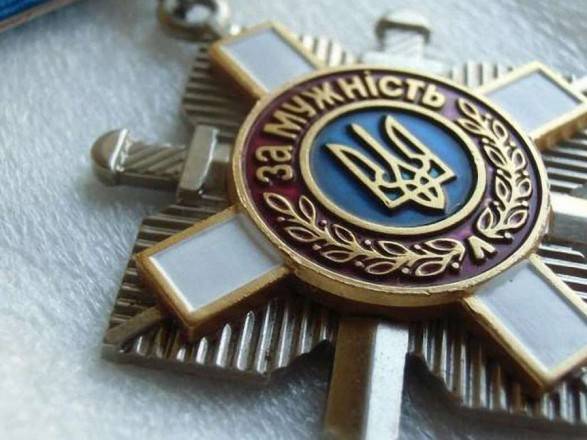 Родителям суицидника Тымчука вручили его посмертный орден «За мужество»