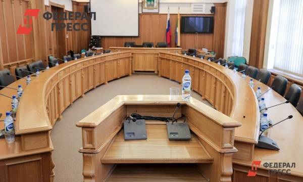 Нового депутата гордумы Екатеринбурга не хотят видеть в комиссии по местному самоуправлению?