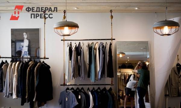 Продавец сургутского бутика выложила в соцсети видео, где посмеялась над клиентом