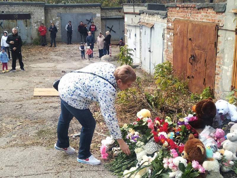 Региональные власти пообещали помочь с похоронами убитой в Саратове девочки