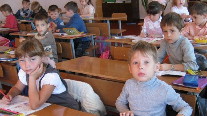 Остался последний шанс не дать Зеленскому уничтожить русские школы