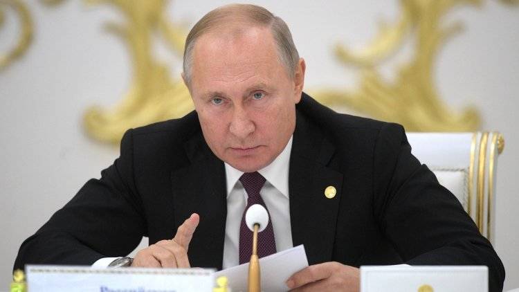 Путин заявил, что РФ посоветуется с коллегами из СНГ о том, как ответить на учения НАТО