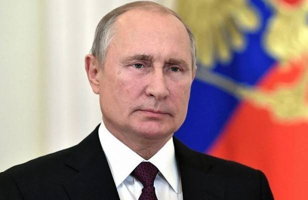 Путин заявил, что Россия будет «спокойно реагировать» на учения НАТО