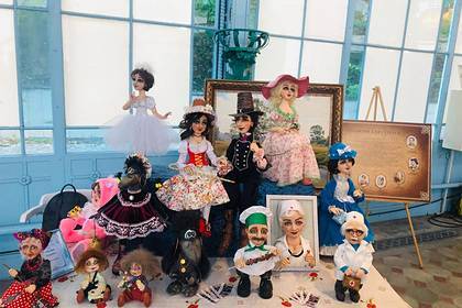 В российском городе показали полтысячи авторских кукол