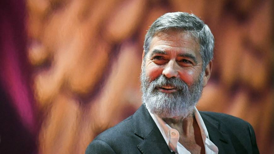Джордж Клуни поверг в шок своих поклонников густой бородой