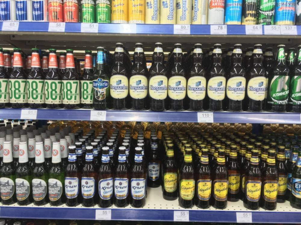 Российские производители выдавали слабоалкогольные коктейли за пивные напитки