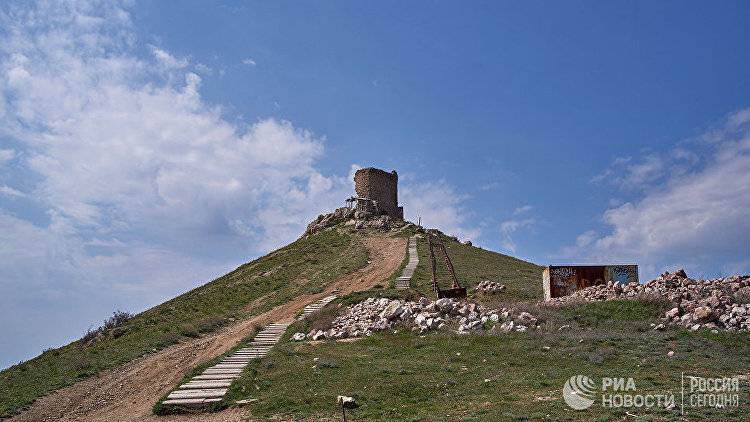 Ученые заявили о плачевном состоянии генуэзских крепостей Крыма