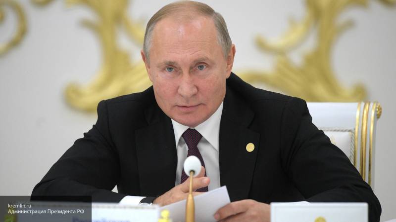 Путин заявил, что расширение военного блока НАТО к границам РФ не вызывает у него радости