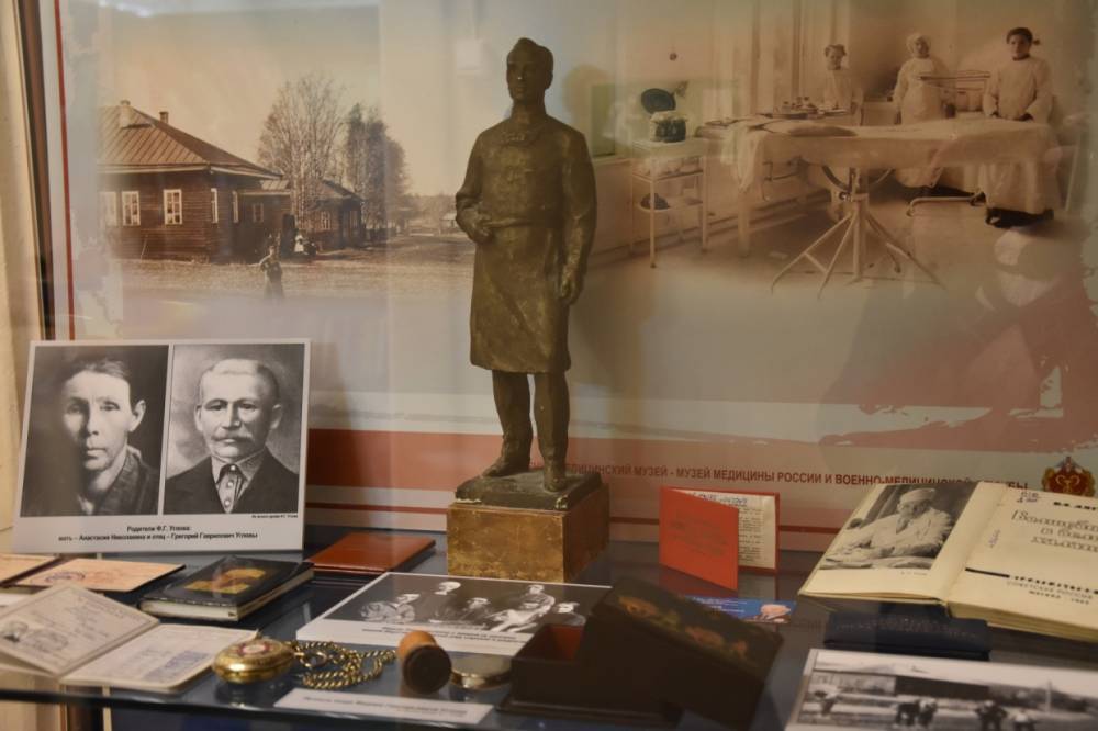 Жизнь старейшего оперирующего хирурга покажут в петербургском Военно-медицинском музее