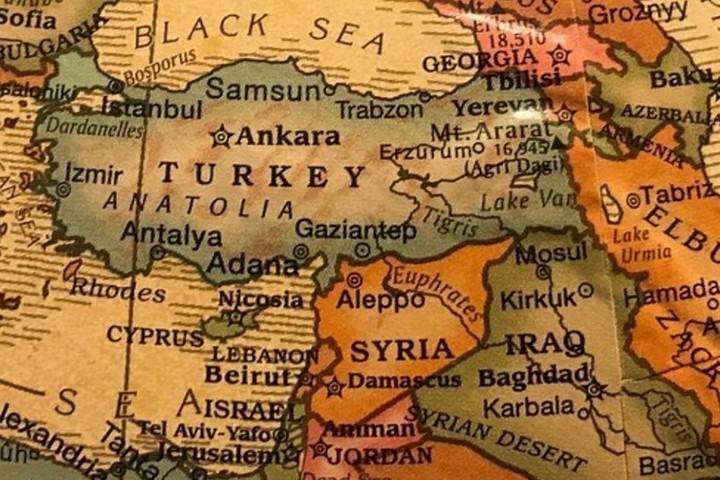МИД Турции рассказал о целях первого этапа операции в Сирии
