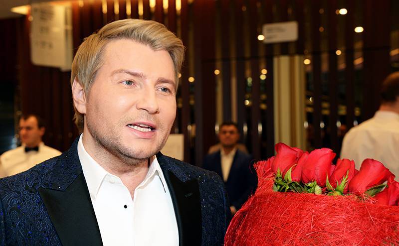 Названы гонорары российских звёзд за ведение свадеб