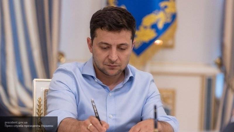 Зеленский исключает военный вариант возвращения Донбасса