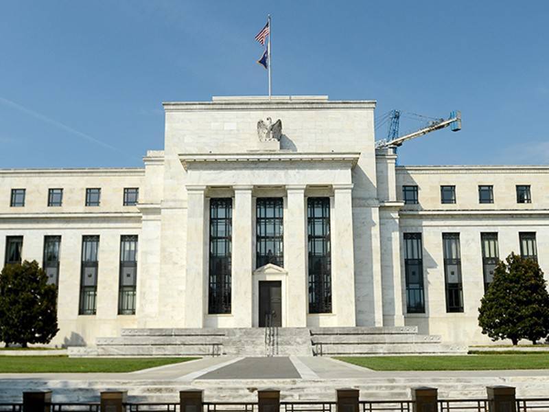 ФРС США возвращается к скупке активов