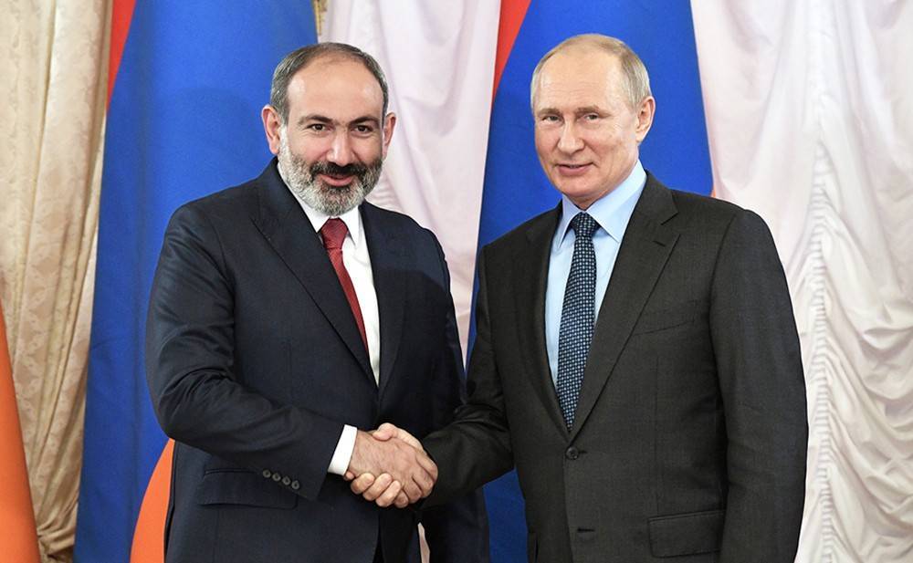 Путин и Пашинян обсудили ситуацию в Сирии