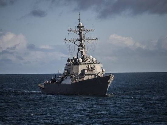 В США назвали заход эсминца в Черное море “плановой операцией”