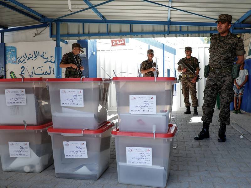 В Тунисе начались выборы президента