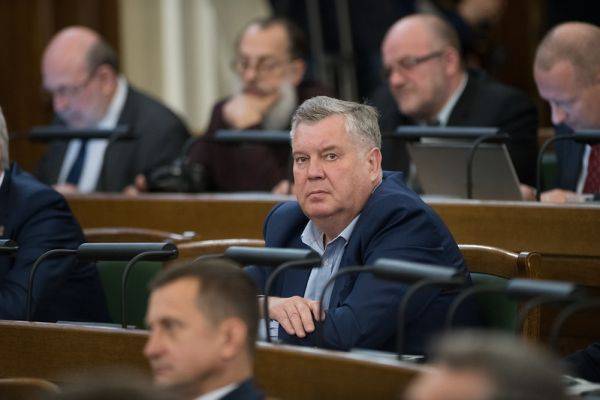 Юрканс: Ушаков погубил «Согласие», Урбанович может его спасти