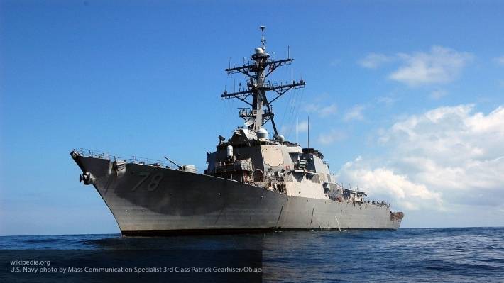 Политик Руслан Бальбек оценил причины захода американского эсминца Porter в Черное море
