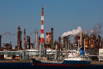 Нефть взлетела после подрыва танкера в Красном море