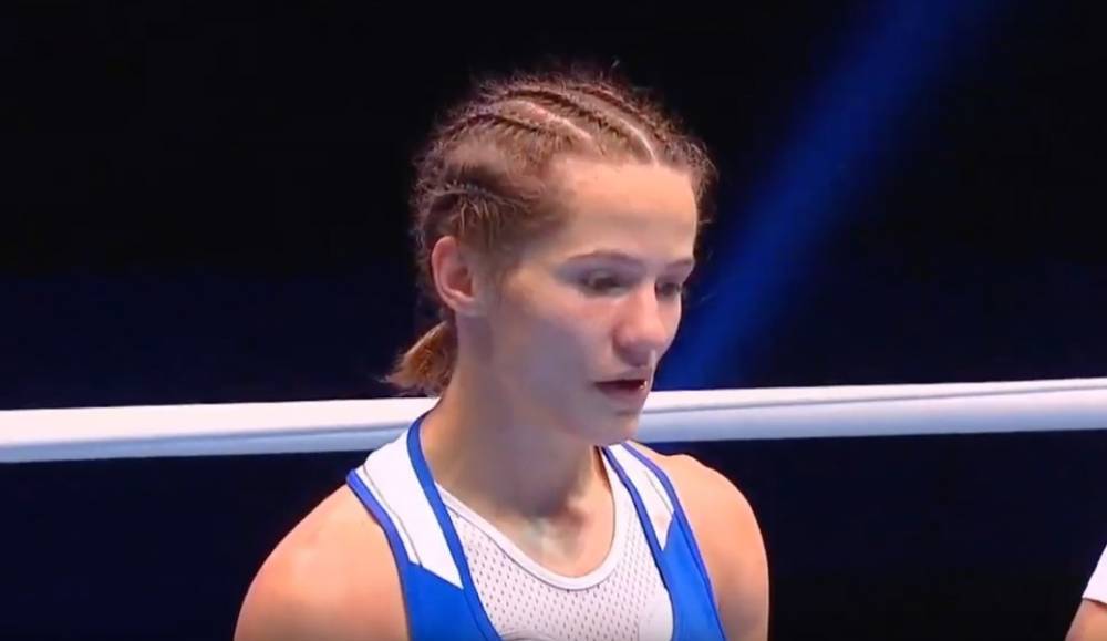 Россиянка Аетбаева завоевала золото чемпионата мира по боксу