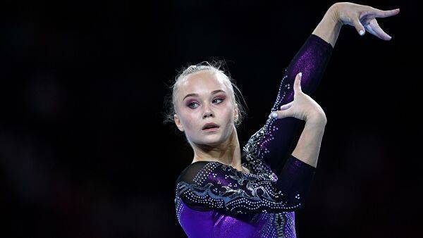 Мельникова завоевала бронзу чемпионата мира в вольных упражнениях