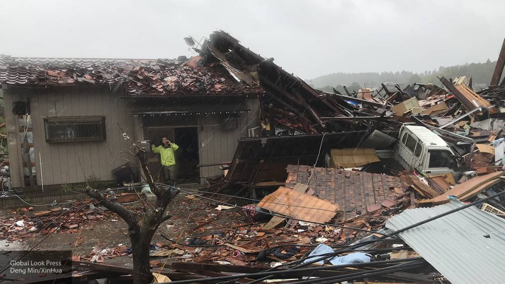 Число погибших из-за тайфуна в Японии превысило 30 человек