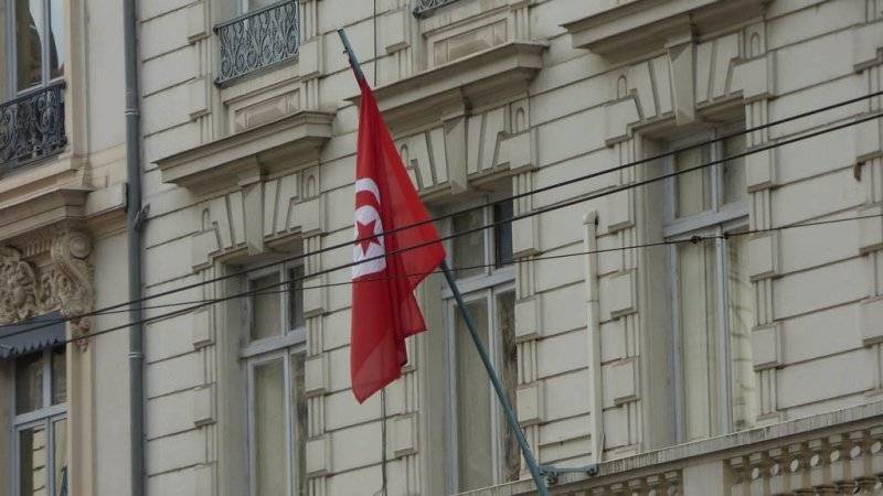 Независимый кандидат Каис Саид побеждает на президентских выборах в Тунисе