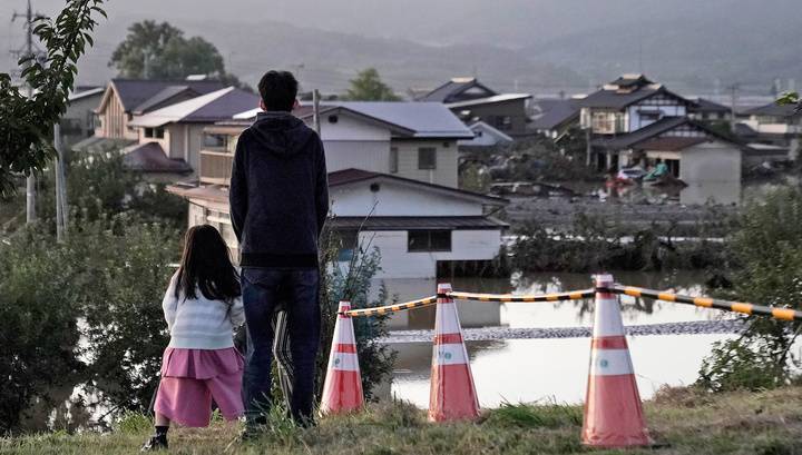 Жизнь Японии после "Хагибиса": 100 000 домов остаются без электричества