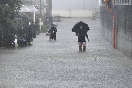 Япония приготовилась к мощнейшему за последние 60 лет тайфуну