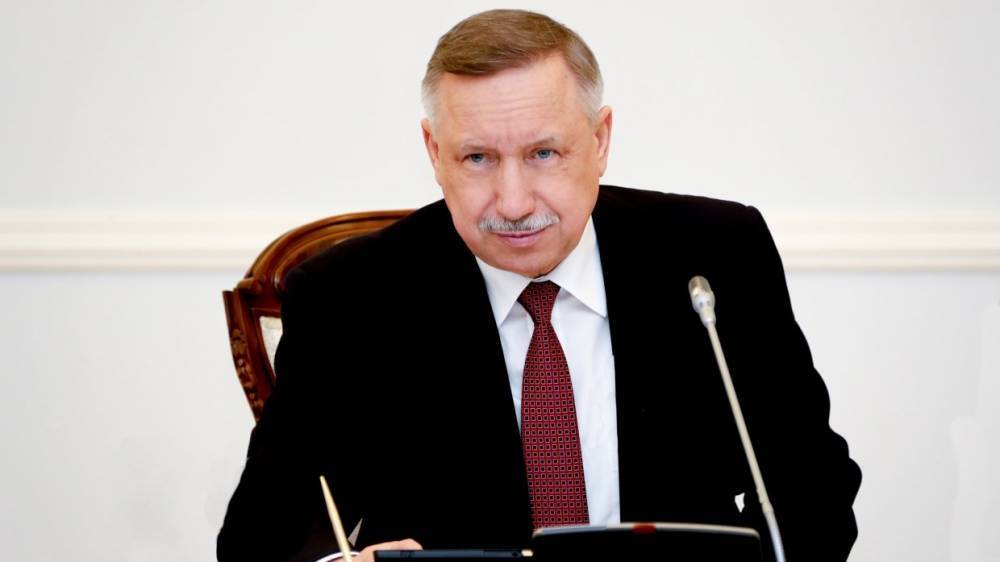 Беглов обсудил с членами правительства исполнение бюджета Петербурга