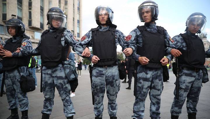 СК выявил еще шестерых оппозиционеров, нападавших на силовиков