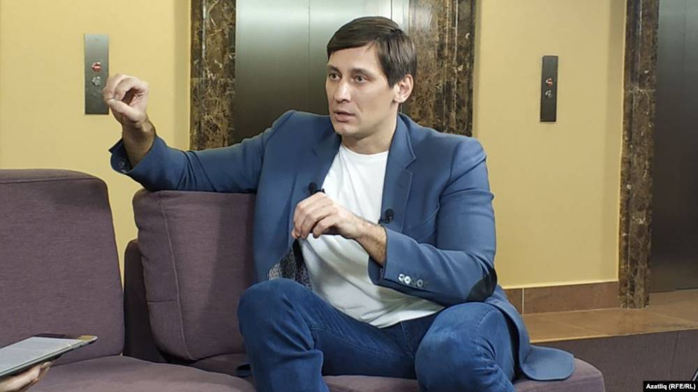 На Дмитрия Гудкова могут завести уголовное дело о воспрепятствовании деятельности журналиста по жалобе РИА ФАН