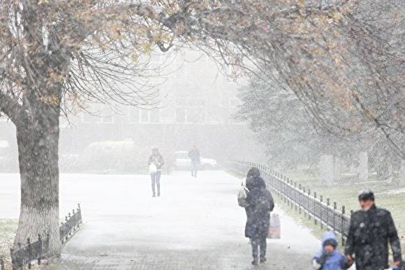 На Ямале прогнозируют ухудшение погоды: дождь, снег и сильный ветер