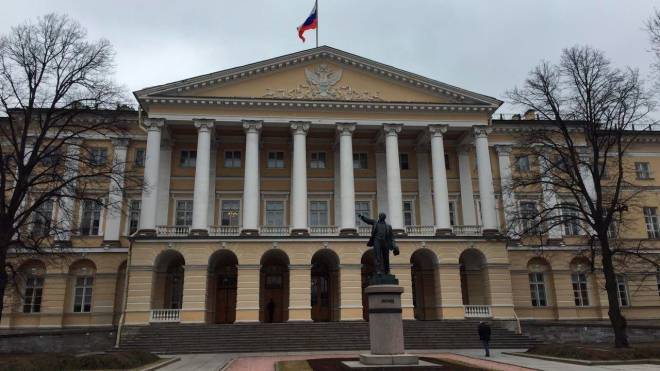 Правительство Петербурга планирует довести доходы бюджета до 1 трлн рублей к 2024 году