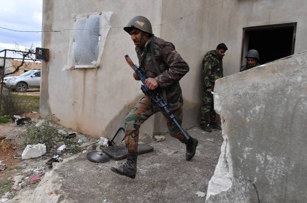 Сирийская армия вошла в ранее контролировавшийся курдами город Табка