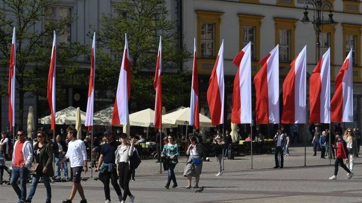Выборы в Польше показали, что гей-коммунист наступает на пятки власти