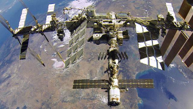 Новый экипаж МКС может задержаться на станции на три недели
