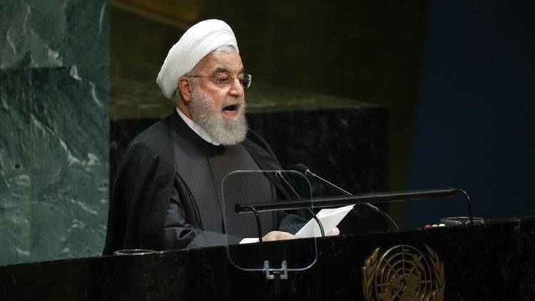 Роухани заявил, что позиция Ирана на международной арене стала сильнее