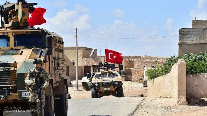 Турецкие ВС полностью овладели двумя сирийскими городами, заявил глава Минобороны страны